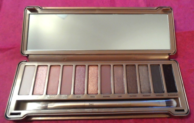 urban decay naked 3 palette packaging case