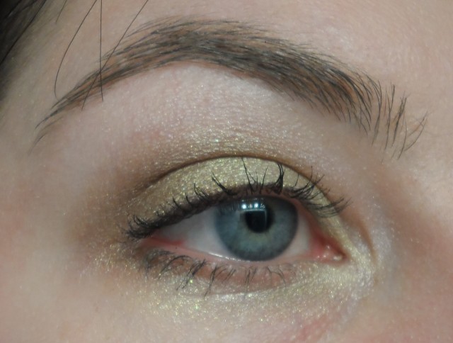 golden bronze eyeshadow look